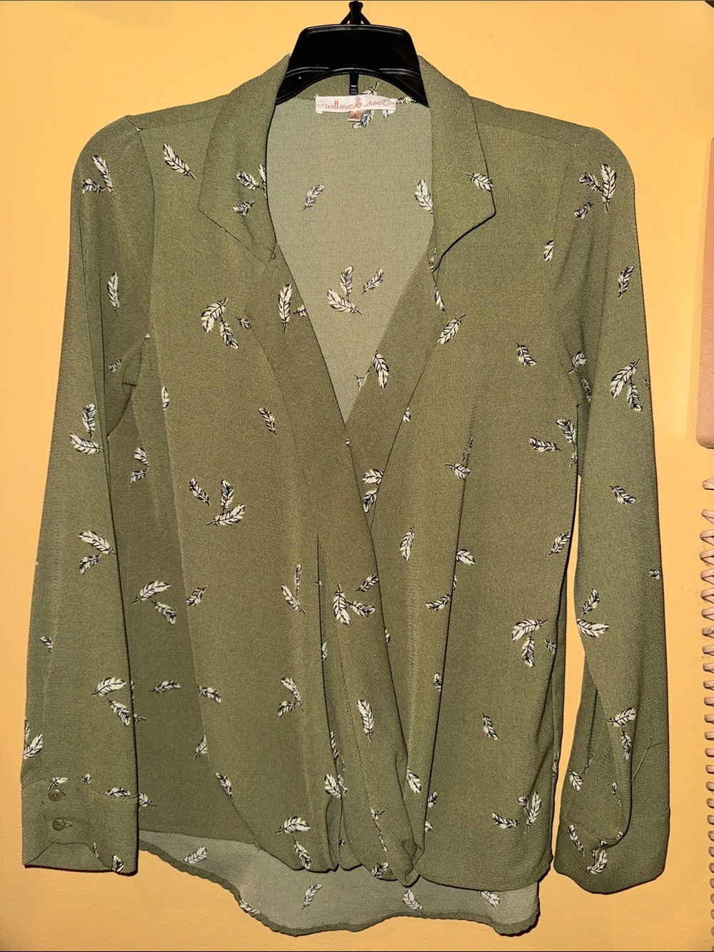 Willow & Root Feather Print Wrap Blouse Size Small
